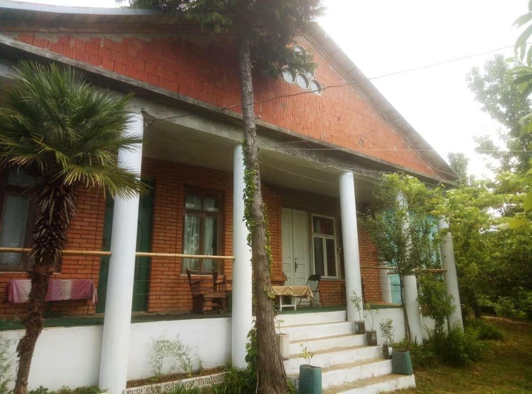Guesthouse Eco Chakvi Extérieur photo